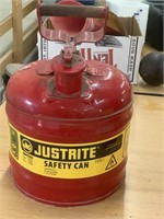 SAFETY GAS CAN - 2 GALLON