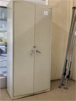 6' DOUBLE DOOR STORAGE CABINET