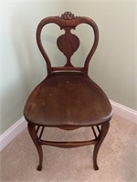 19th C. Mahogany Urn Back Side Chair