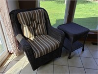 Swivel Rocker & Table (Lots #10-12 match)