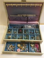 Estate jewelry box with jewelry
