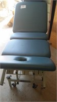 ADAPTA THERAPY TABLE, ELECTRIC LIFT