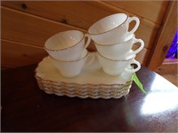 Sandwich plates with cups lot