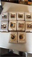 Lot of 10 classic collectionChristmas ornaments