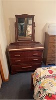 Vintage 3 drawer dresser