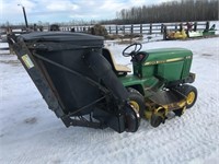 JD 430 w/ PTO drive HYD, dump collection