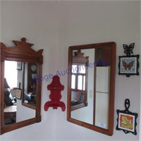 CONTENTS OF CORNER WALL-2 MIRRORS, FRUIT PICTURE,