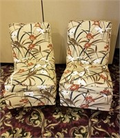 Set of 2 Pattern Lounge Chairs