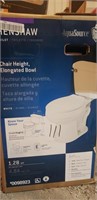 Elongated toilet, has tank and bowl