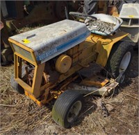 International Harvester Cub Cadet 125 lawn