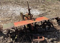 Simplicity Lawn Tractor Rototiller. 42in