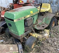 John Deere 116 lawn tractor
