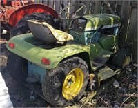 John Deere 112 lawn tractor