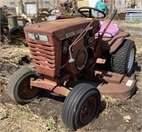 Wheel Horse six speed lawn tractor with mower
