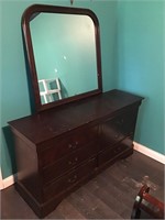 Oak dresser with mirror