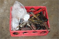 CRATE OF HAND TOOLS