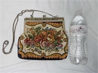 Vintage Tapestry Clasp Purse ~ Unbranded