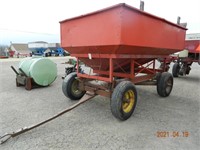 Gravity Box with Side Discharge 200 Bushel