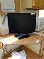 LG FLATSCREEN TV APPROX 14"