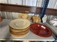 CONTENTS OF 1/2 SHELF- 25 PCS ASSORTED PLATES, BOW