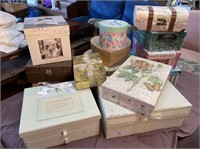 CONTENTS OF SHELF- ASSORTED DECORATIVE BOXES WITH