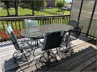 WROUGHT IRONG PATIO TABLE & CHAIRS