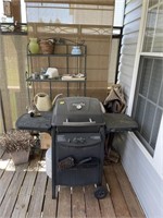 GROUPING: WROUGHT IRON BAKERS RACK, CHARBROIL