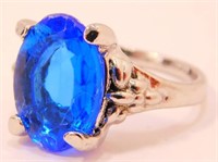New Vintage Style Blue Crystal Ring (Size 8) New