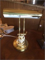 Brass desk lamp (works)