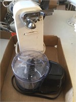 Electric can opener and mini electric chopper