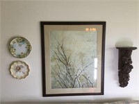 1 large picture, 2 decorative plates and wooden