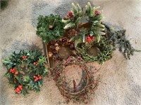 Lot of small Christmas wreaths