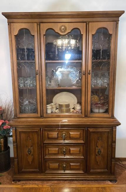 Furniture, Appliances, Tools, Antiques, Golf Equip.and More
