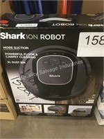 SHARK ION ROBOT VAC