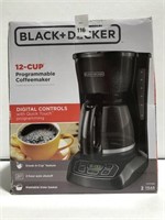 BLACK + DECKER 12 CUP PROGRAMMABLE COFFEEMAKER