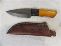 DAMASCUS HUNTING KNIFE WITH LEATHER SHEATH 7"