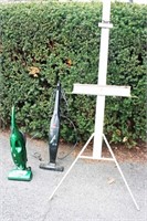 2 Vaccums (1 Shark), Metal Easel 3 pcs