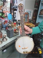 The Gibson Mini Banjo-22 in. long