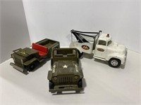 Metal Toy Jeeps & Tow Truck, 2 Marked Tonka