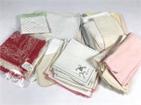 Large Lot of Vintage Cloth Napkins