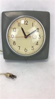 Vintage General Electric Kitchen Clock