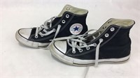 Size 8 Chuck Taylor Converse All Star Shoes