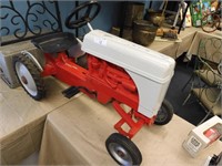 VINTAGE RESTORED PEDAL TRACTOR