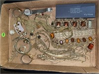 LOT OF ASSORTED JEWELRY