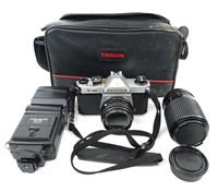Pentax K1000 + Minolta Lens