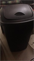 Swing top kitchen size trash can. Black.