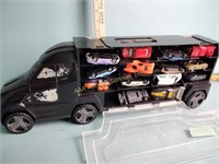 Hot Wheels storage case and cars