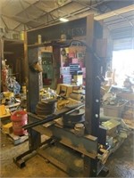 Manual Hydraulic Press – 20 Ton Cylinder