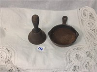 minature cast iron frying pan, vnt. bell