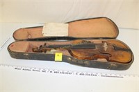 Vintage Violin in Case